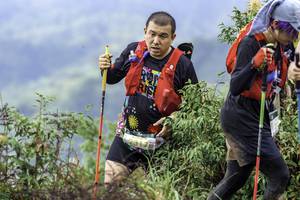 BIB: 2317
                            <button type="button" onclick="openModal(24765191)" class="btn btn-primary btn-sm float-right btn-popup" data-toggle="modal" data-target=".modal-high-quality">
                        <i class="fas fa-shopping-cart"></i> Add to Cart
                    </button>
                                            <button type="button" onclick="isThisMe(24765191, true)" class="btn btn-success btn-sm float-right btn-popup btn-isme hidden" data-toggle="tooltip" data-placement="bottom" title="นี่คือรูปของคุณใช่ไหม คลิกที่นี่เพื่อเอาเข้าอัลบั้ม">
                        <i class="fas fa-plus"></i> Add to album
                    </button>
                    <button type="button" onclick="isThisMe(24765191, false)" class="btn btn-warning btn-sm float-right btn-popup btn-isnotme hidden">
                        <i class="fas fa-ban"></i> Remove from album
                    </button>